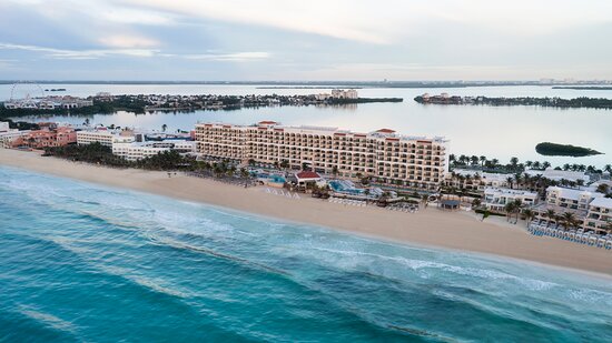 Cancun Resorts