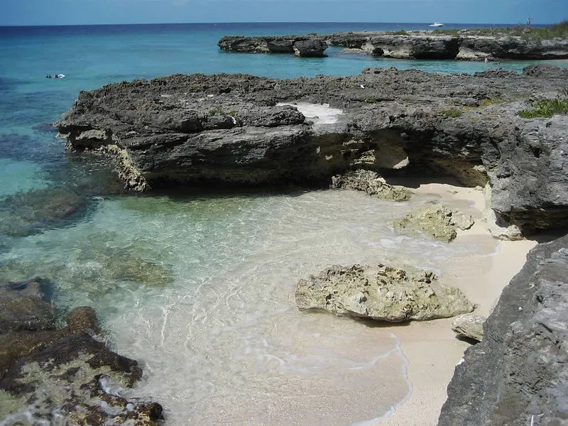 attractions in grand cayman islands Smith Cove