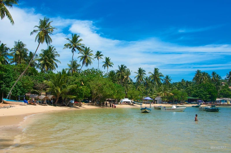  Unawatuna Sri Lanka Beach